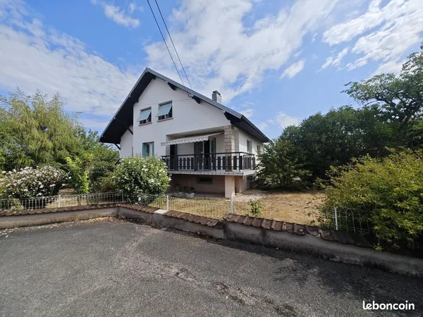 Maison 6 pièces 121 m²