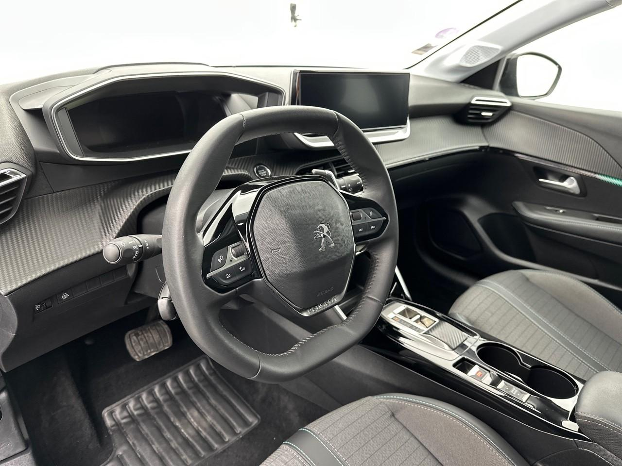 Peugeot 208 puretech 100 s&s eat8 allure pack — photo 8