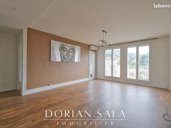 Appartement 4 pièces 83 m²