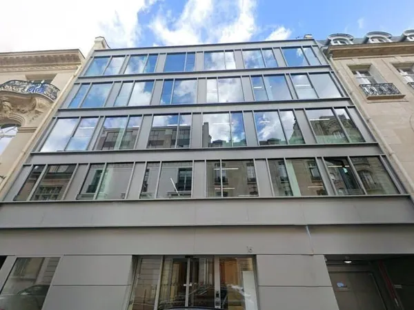 Bureaux 293 m²