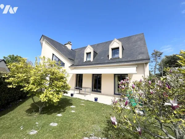 Maison 8 pièces 195 m²