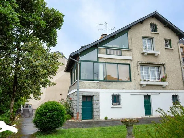 Maison 7 pièces 185 m²