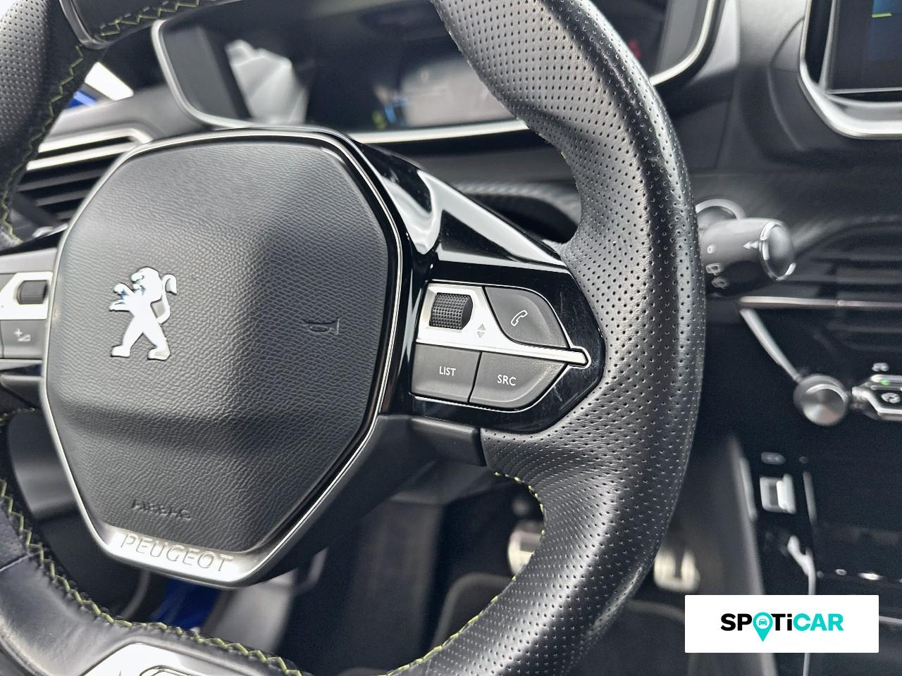 Peugeot 208 e-208 136ch gt pack — photo 18