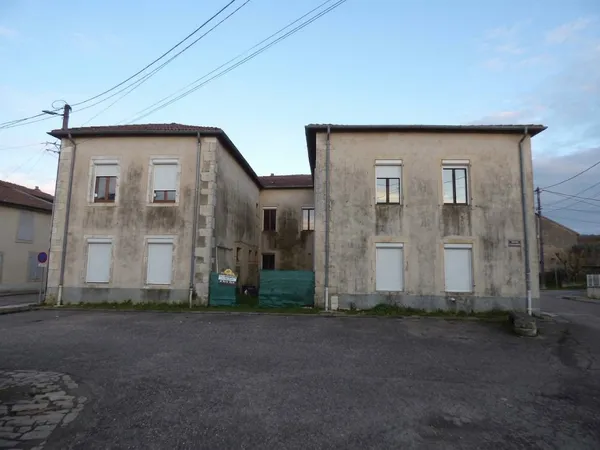 COTES DE TOUL : IMMEUBLE LOCATIF DE 5 APPARTEMENTS T4 à T6