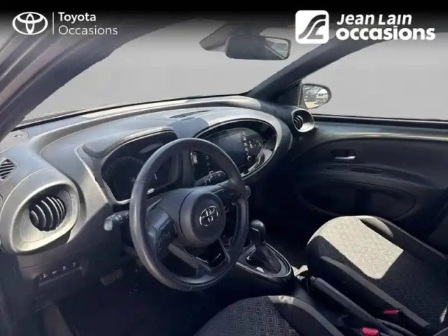 Toyota Aygo X 1.0 vvt-i 72 s-cvt — photo 11