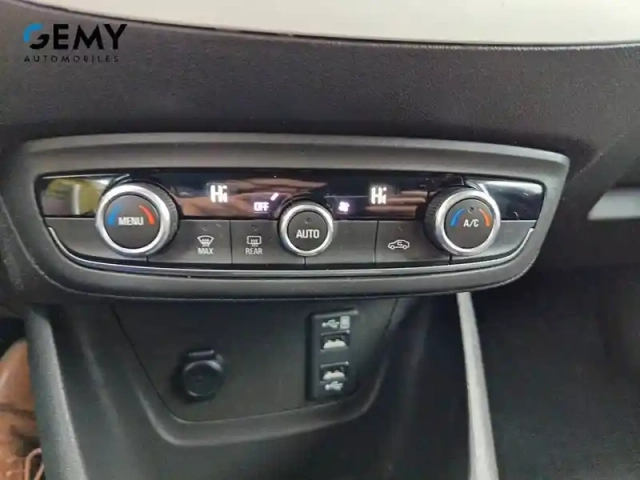 Opel Crossland X 1.2 turbo 110 ch — photo 81