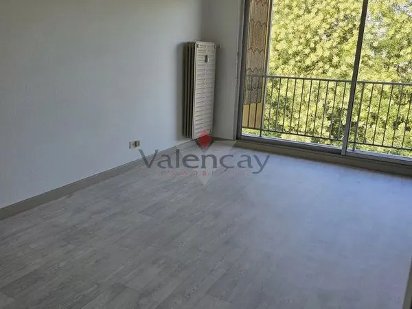 Studio 1 pièce 23 m²