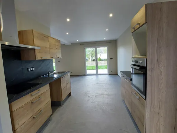 Appartement Montrond Le Chateau 3 pièce(s) 84 m2