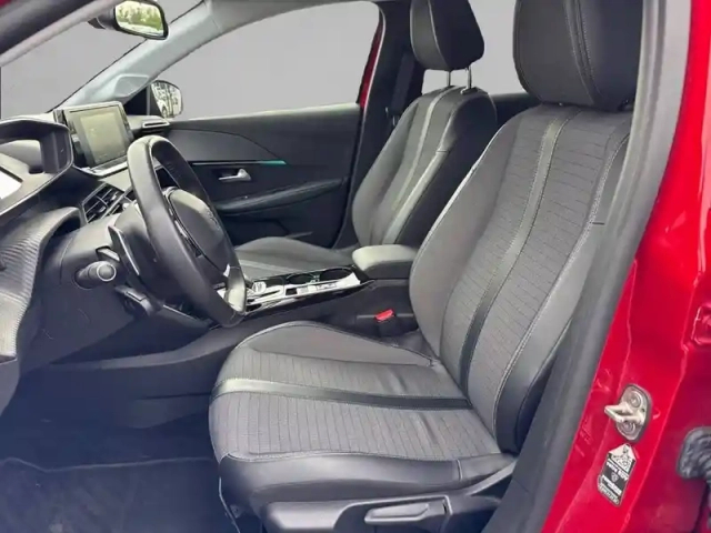 Peugeot 208 puretech 100 s&amp;s eat8 — photo 31