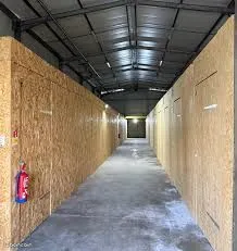 Location box de rangement 5 m² Centre ville de PONS