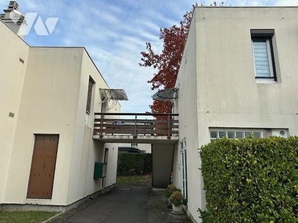 Appartement 5 pièces 104 m²