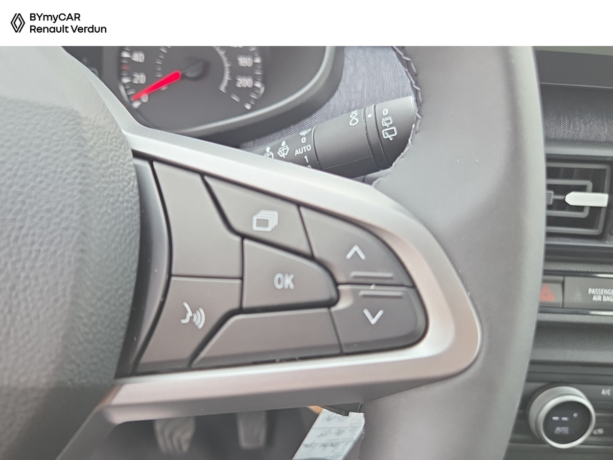 Dacia Sandero TCe 100 — photo 17
