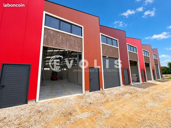 Local d'activité 341 m²