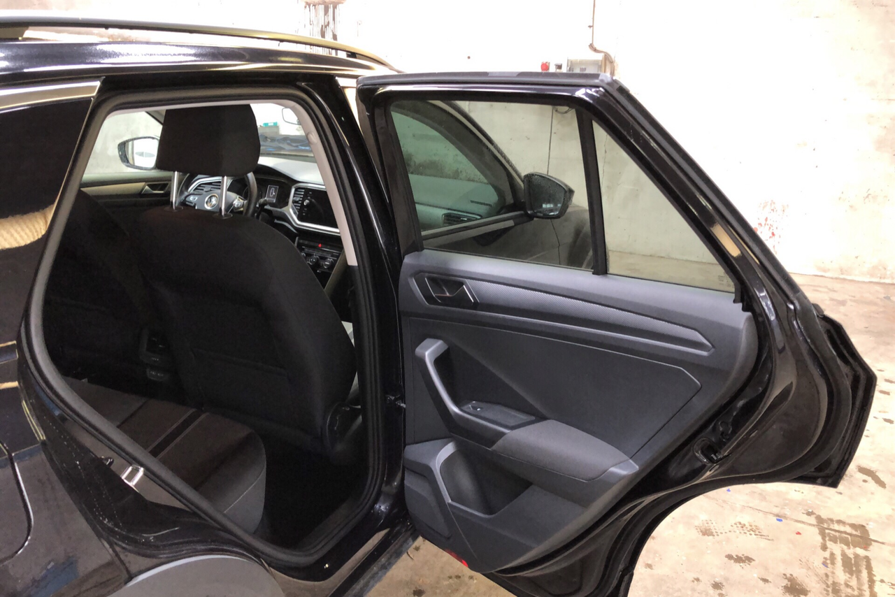 Volkswagen T-Roc 1.5 TSI EVO 150 Start/Stop DSG7 — photo 12
