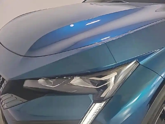 Peugeot 408 phev 225 e-eat8 — photo 16