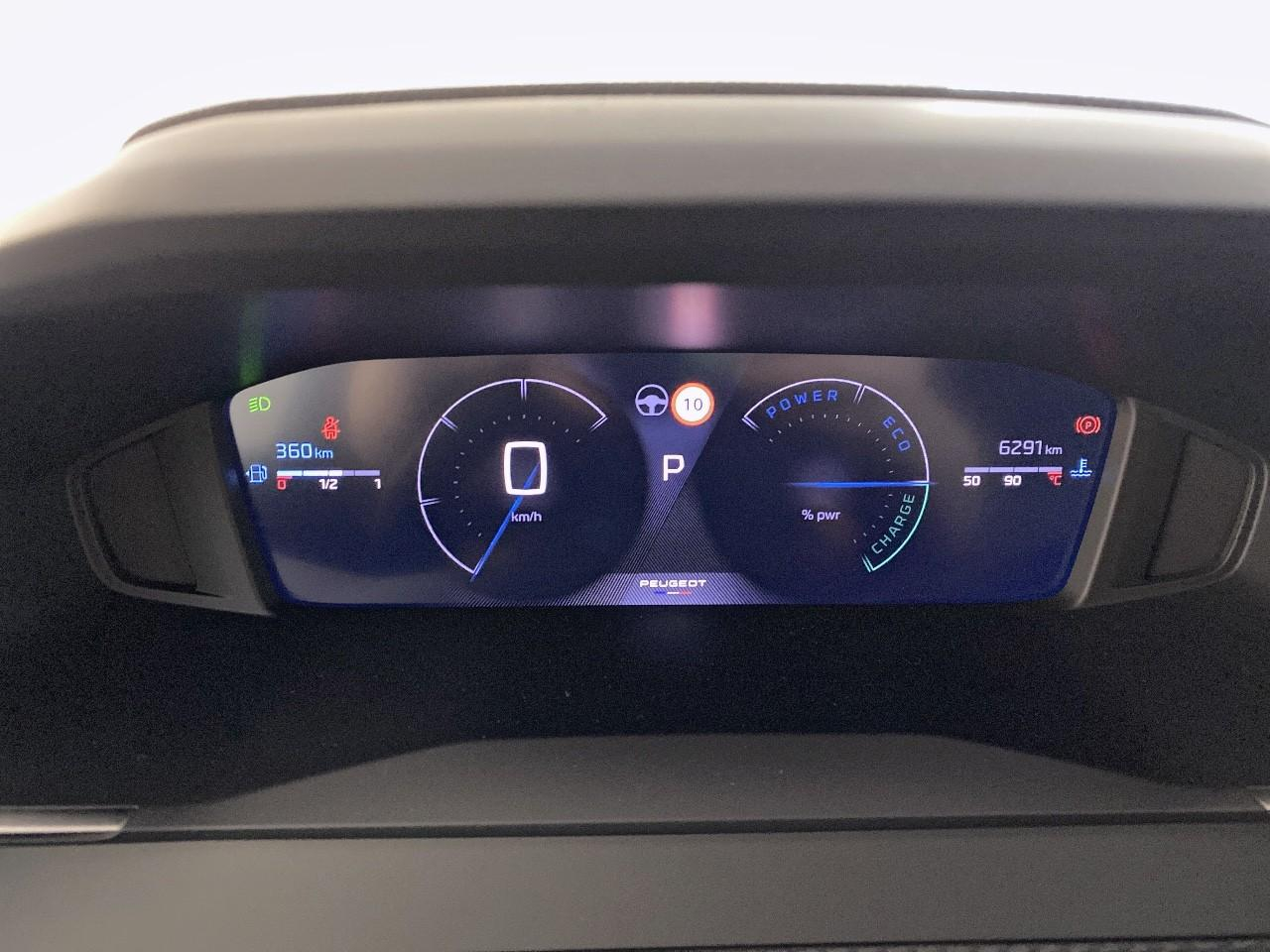 Peugeot 2008 hybrid 145 ch e-dcs6 allure — photo 13
