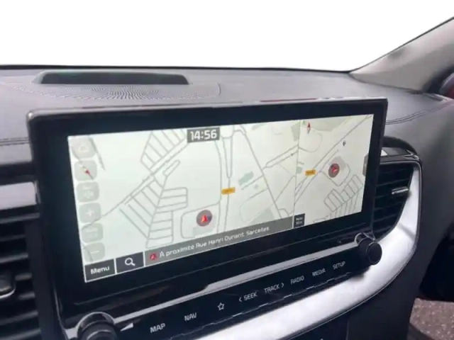 Kia Xceed 1.6 gdi 105ch + plug-in 60.5ch active dct6 — photo 12