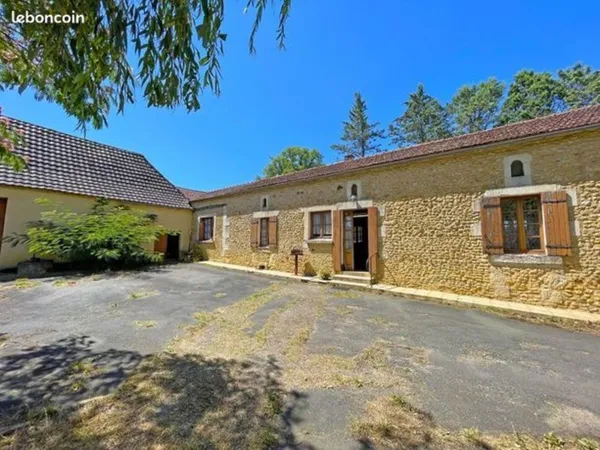 Corps de maison grange séchoir constructible 5mns Vergt