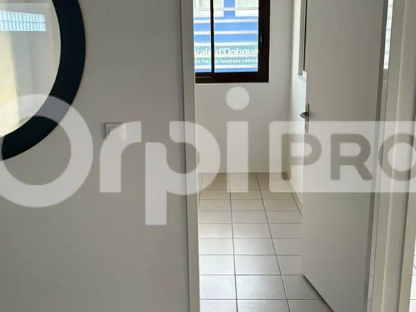 Bureaux 98 m²