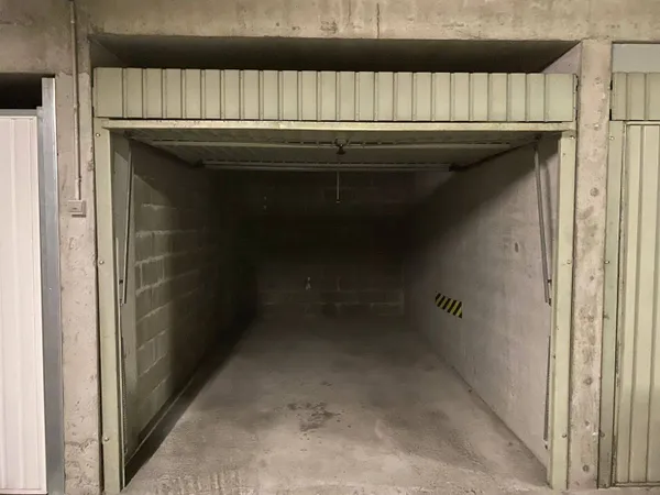 Parking 13 m²
