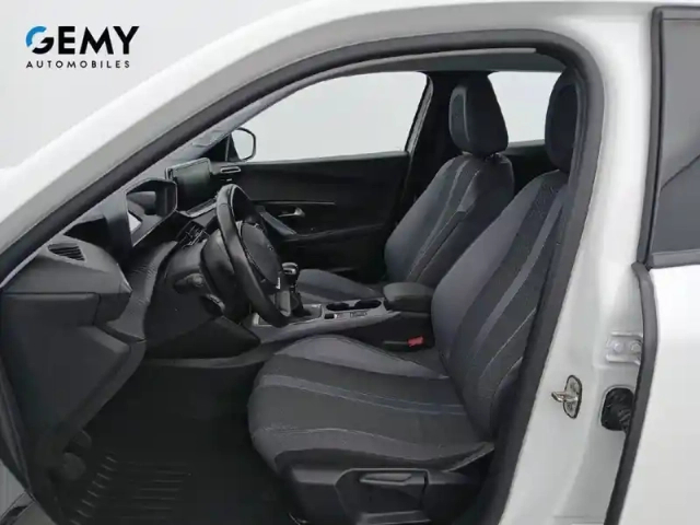 Peugeot 2008 puretech 130 s&amp;s bvm6 — photo 9