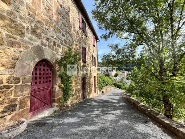 Maison 7 pièces 140 m²
