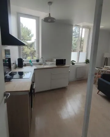 Appartement F2 meublé gare