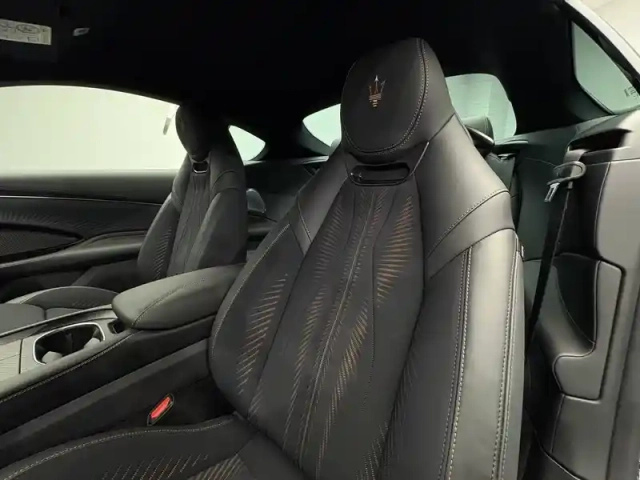 Maserati Granturismo 560 kw 750 ch — photo 23