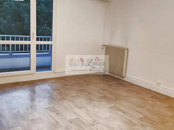 SAINTE LUCE SUR LOIRE , Appartement type 3