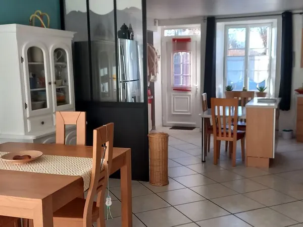 Location maison Villegusien