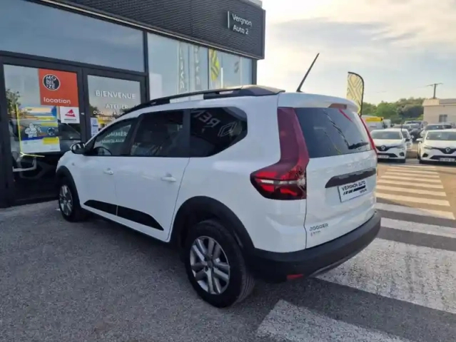Dacia Jogger 5 places expression tce 110 — photo 4