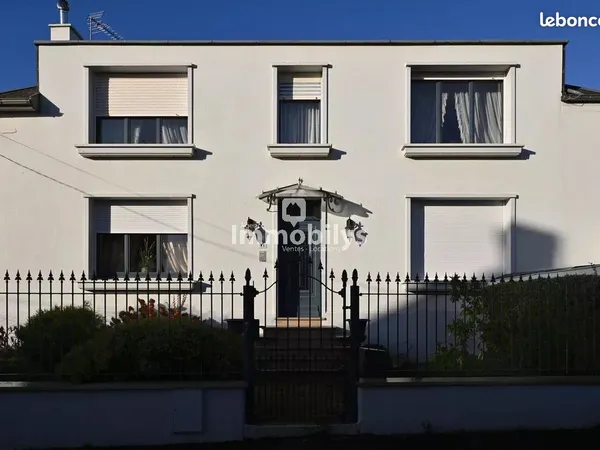 Maison 9 pièces 187 m²