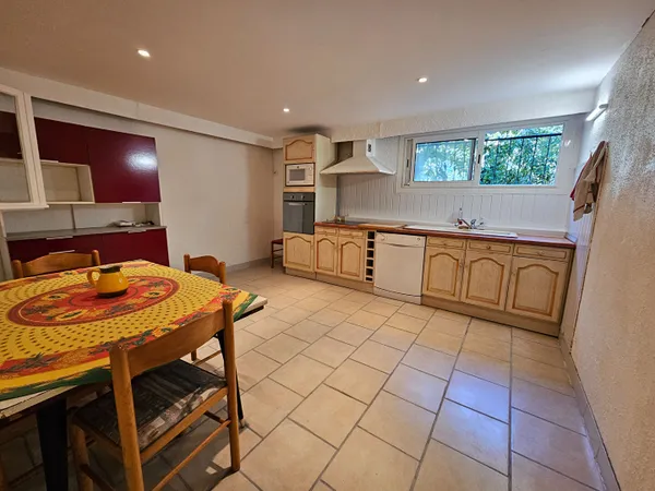 Appartement 3 pièces 120 m²