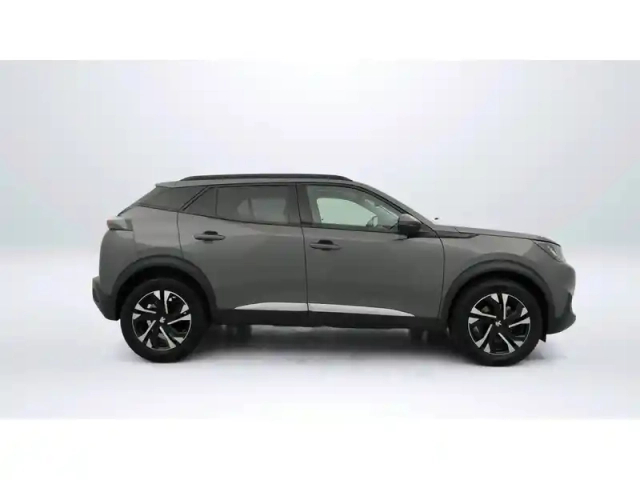 Peugeot 2008 puretech 130 s&amp;s eat8 — photo 6