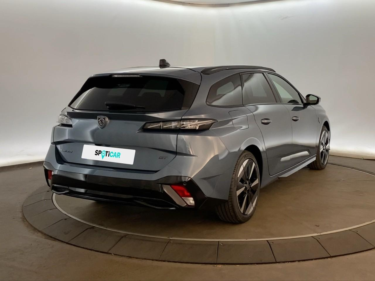 Peugeot 308 sw electrique 55 kwh 156ch gt — photo 7