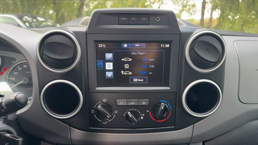 Peugeot Partner TEPEE TPMR 1.2 PureTech 110 - Style – 2017 – 60834 km – Essence – Boîte Manuelle — photo 24