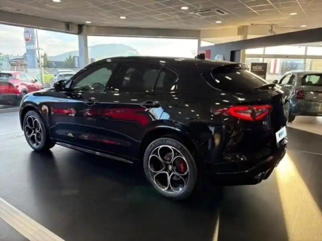 Alfa Romeo Stelvio 2.2 diesel 210ch veloce q4 at8 — photo 7