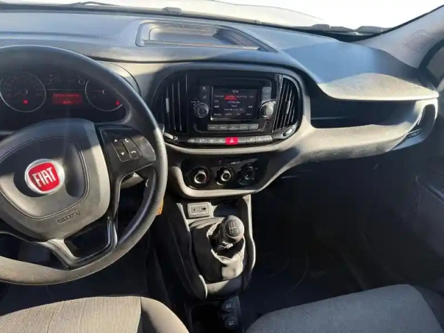 Fiat Doblo cargo 1.4 i.e. 95ch pack professional trio nav e6 — photo 23
