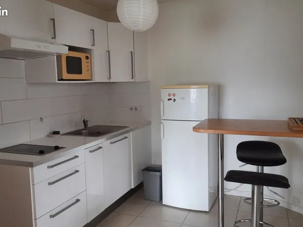 Pessac proximité facs chambre meublée