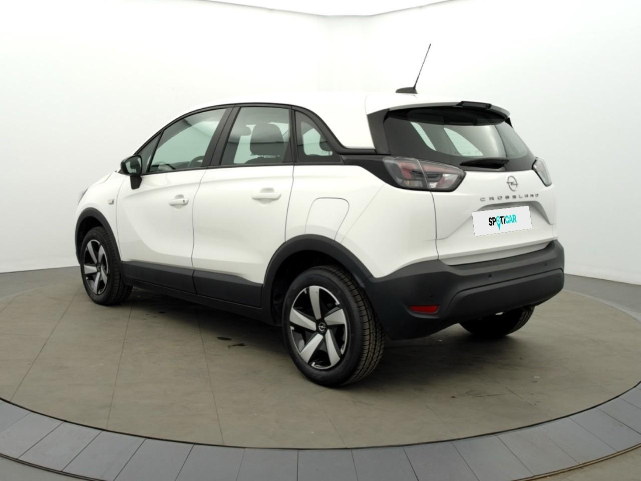 Opel Crossland 1.2 turbo 110 ch bvm6 edition — photo 3