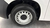 Peugeot Partner Standard 650kg BlueHDi 100ch S&S BVM5 Asphalt — photo 31