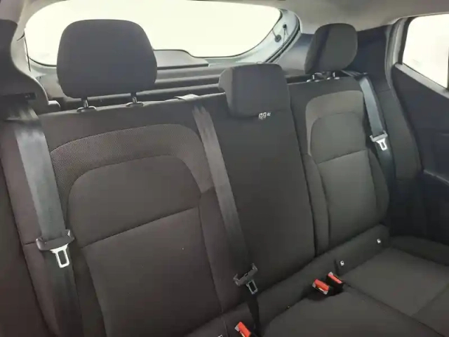 Dacia Sandero sce 65 — photo 24