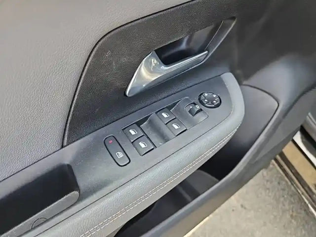 Opel Mokka electrique 136 ch &amp; batterie 50 kwh — photo 15