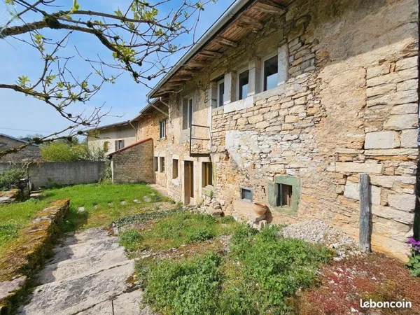 Maison de village 6 pièces 206 m²