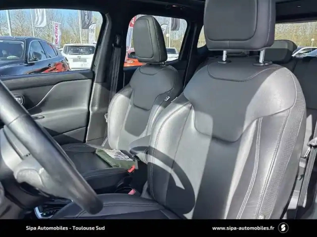 Jeep Renegade 1.3 turbo t4 150 ch bvr6 — photo 40