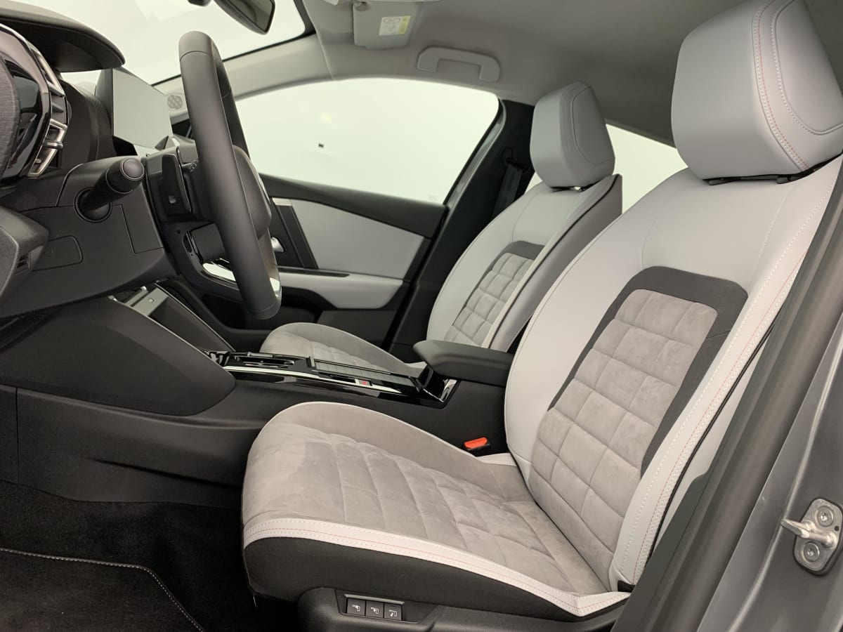 Citroën C4 — photo 20