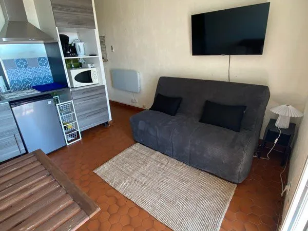 Studio meublé 17 m² - Première ligne mer - Canet-Plage