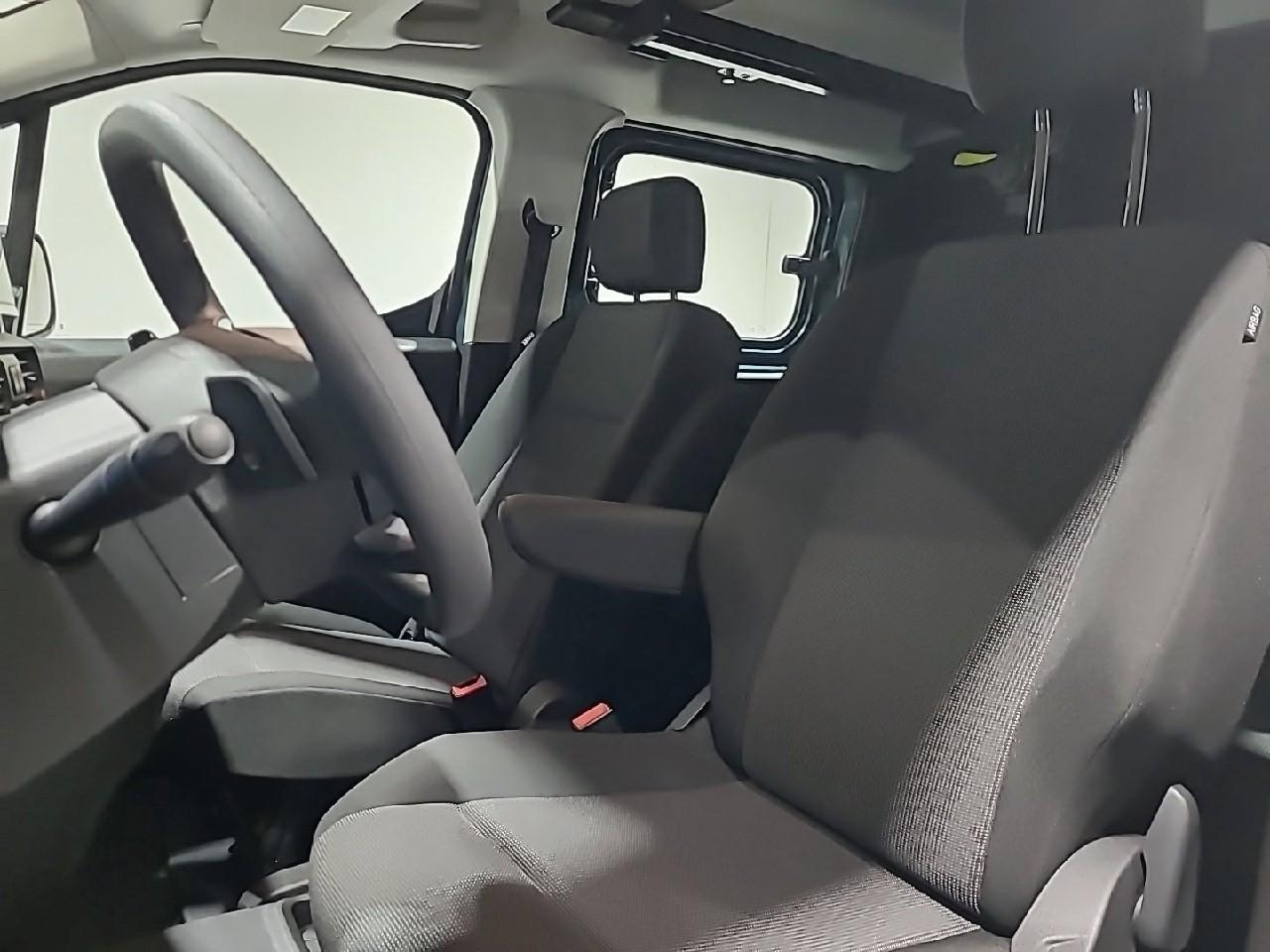 Citroën Berlingo ca repliable xl diesel 130 ch aut. — photo 10