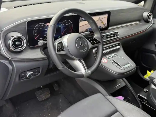 Mercedes Cla v 300 d avantgarde extra long — photo 3