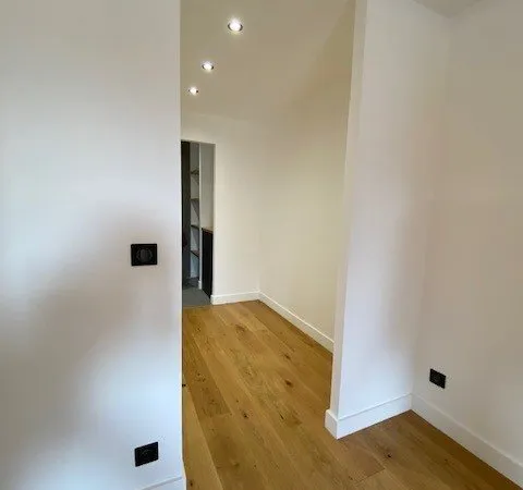 MAUGUIO CENTRE - Appartement résidentiel type 4 pièces